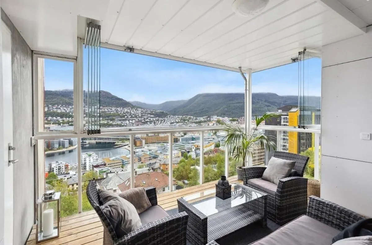 Magical View Of Bergen! 아파트 베르겐